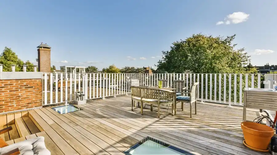 New timber deck and outdoor living area built by My Homes Construct Ltd in East Auckland