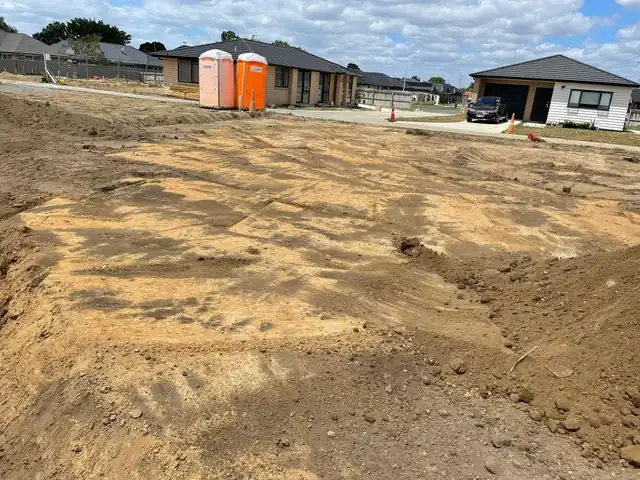 Excavation and earthworks with a digger, Auckland Excavation and earthworks with a digger completed for an Auckland home by My Homes Construct Ltd