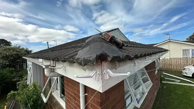 Gutter re-alignment correcting sagging spouting in Auckland by My Homes Construct Ltd